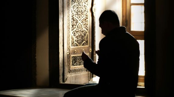 Bacaan Doa Nabi Adam Pembuka Rezeki untuk Kekayaan, Tulisan Arab, Latin, dan Artinya