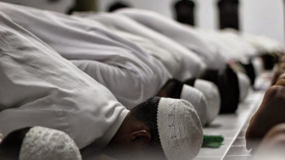 Syarat Wajib dan Sah Sholat yang Harus Dipenuhi
