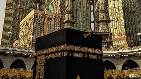 Perbedaan Haji Khusus dan Haji Furoda, Ini Penjelasannya!